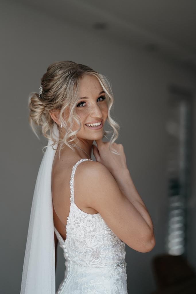 Brautstyling c1d47277 53b6 4cf1 a1e5 e8584ea9d066 2